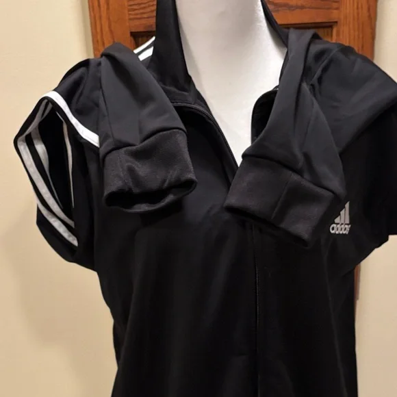 Adidas Classic Black Sweatshirt - US XL - Picture 4 of 8